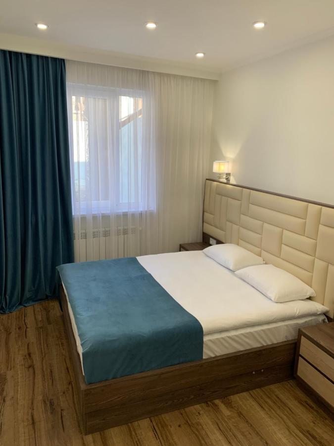 Vertoni Hotel Yerevan Ngoại thất bức ảnh