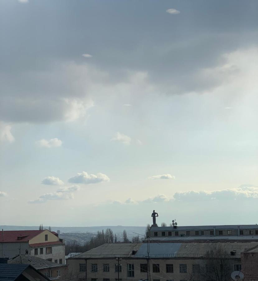 Vertoni Hotel Yerevan Ngoại thất bức ảnh