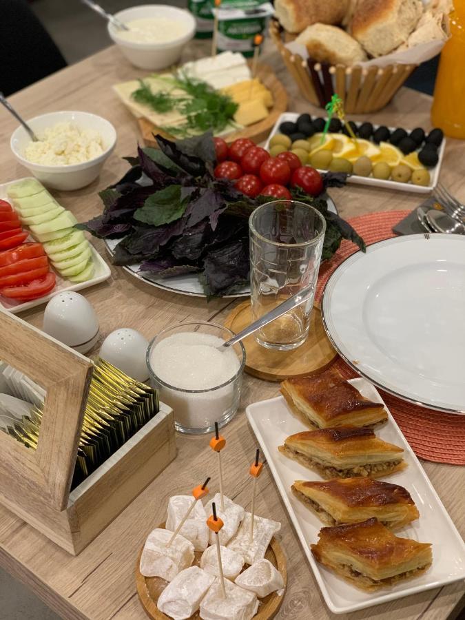 Vertoni Hotel Yerevan Ngoại thất bức ảnh